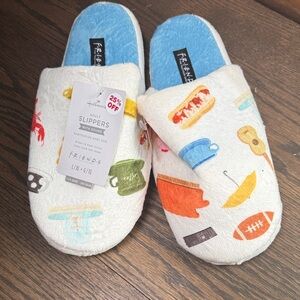 NEW friends Slippers adult large xl